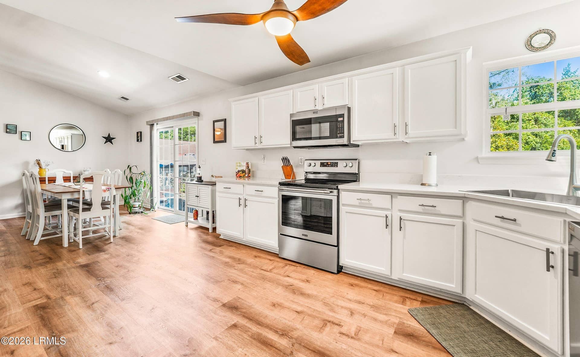 2101 Wilson Drive, Beaufort, SC 29902 — photo 12 of 43