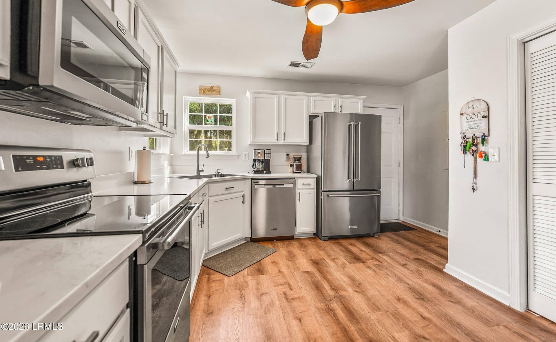 2101 Wilson Drive, Beaufort, SC 29902 — photo 13 of 43