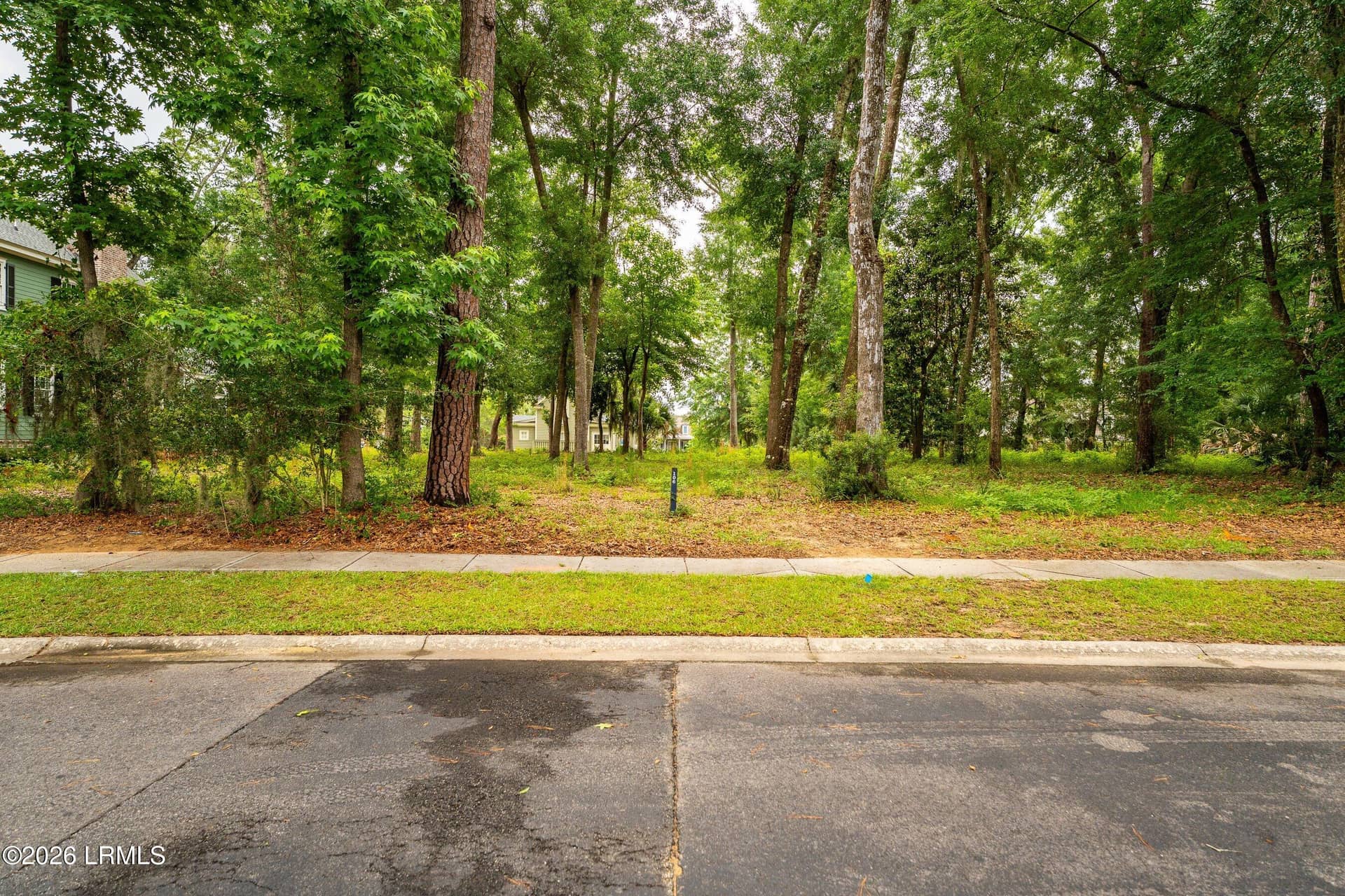 106 Palmetto Place, Beaufort, SC 29902 — listing photo