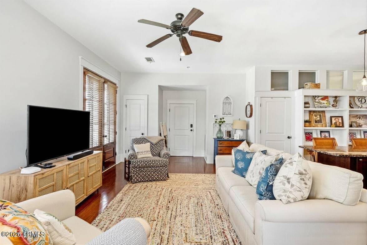 2 Abbey Row 2b, Beaufort, SC 29906 — photo 7 of 81