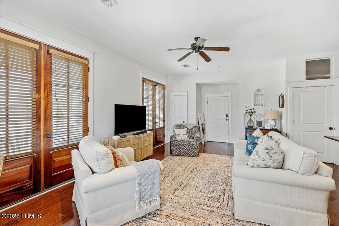 2 Abbey Row 2b, Beaufort, SC 29906 — photo 8 of 81