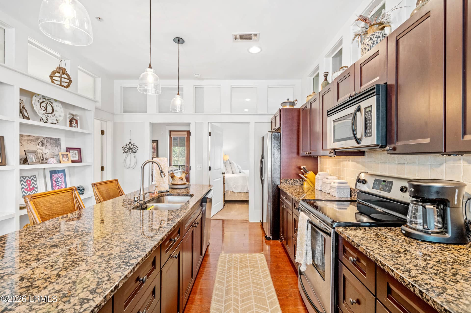 2 Abbey Row 2b, Beaufort, SC 29906 — photo 14 of 81