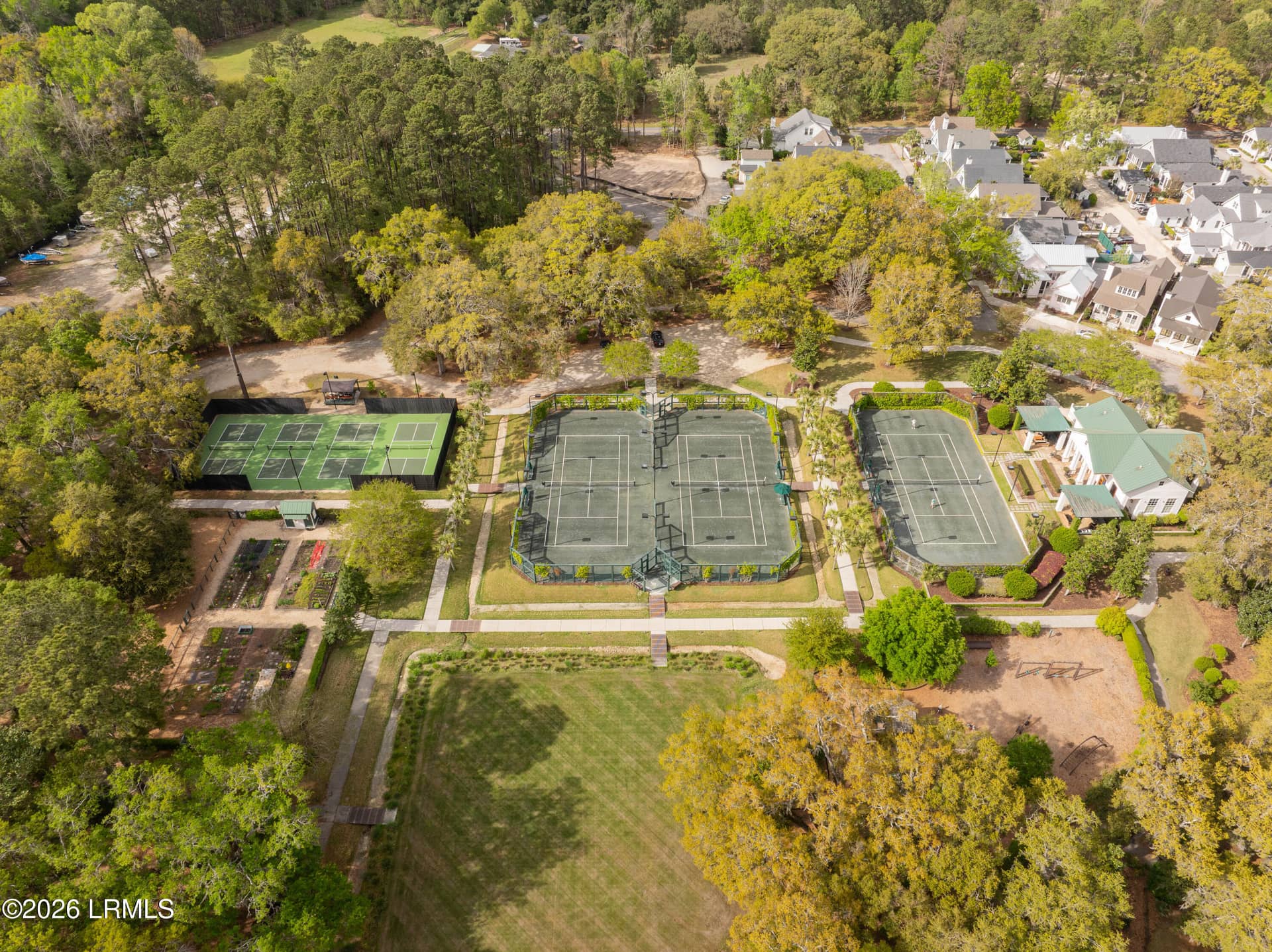 2 Abbey Row 2b, Beaufort, SC 29906 — photo 61 of 81