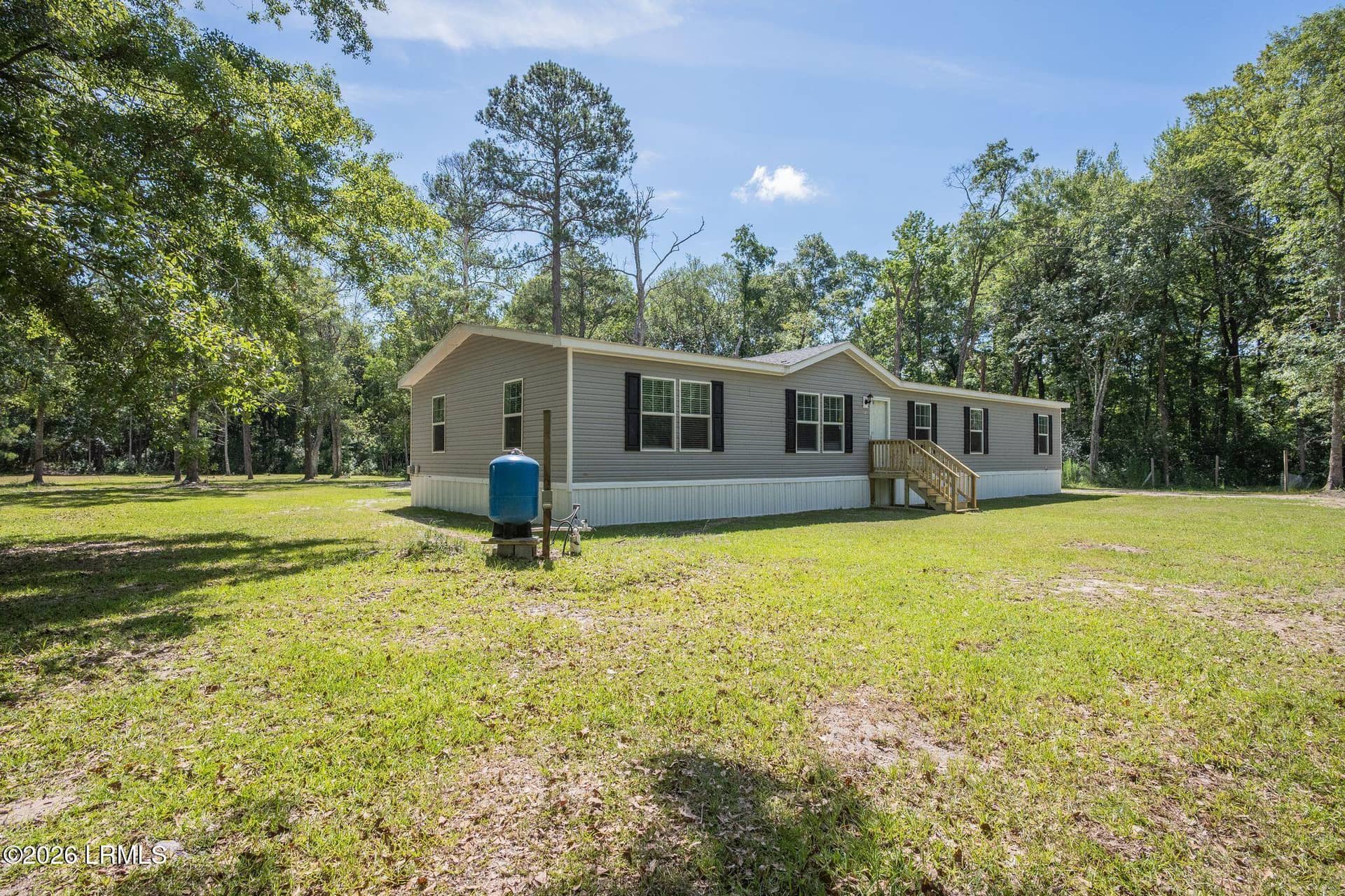 293 Meredith Road, Ridgeland, SC 29936 — photo 5 of 33