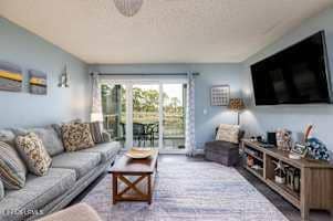 170 Beach Club Villa Drive 170, Fripp Island, SC 29920 — photo 3 of 24