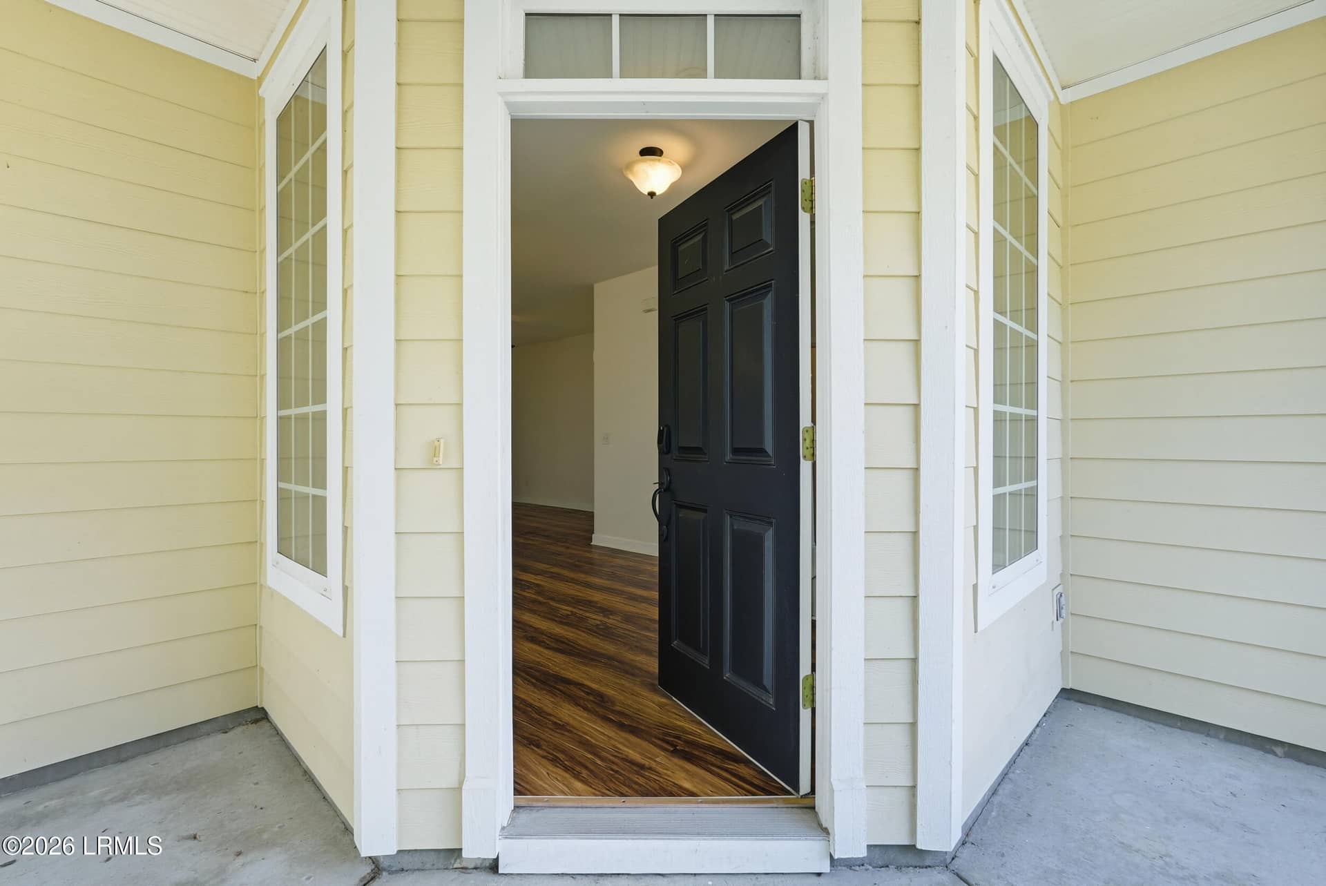8 Winterberry Lane, Bluffton, SC 29910 — photo 4 of 44