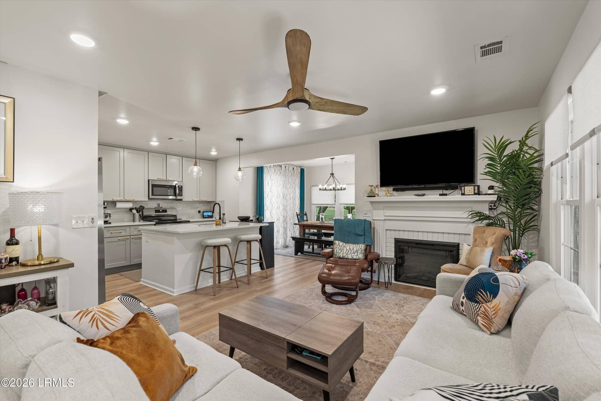 2420 Pine Court N, Beaufort, SC 29902 — photo 7 of 35