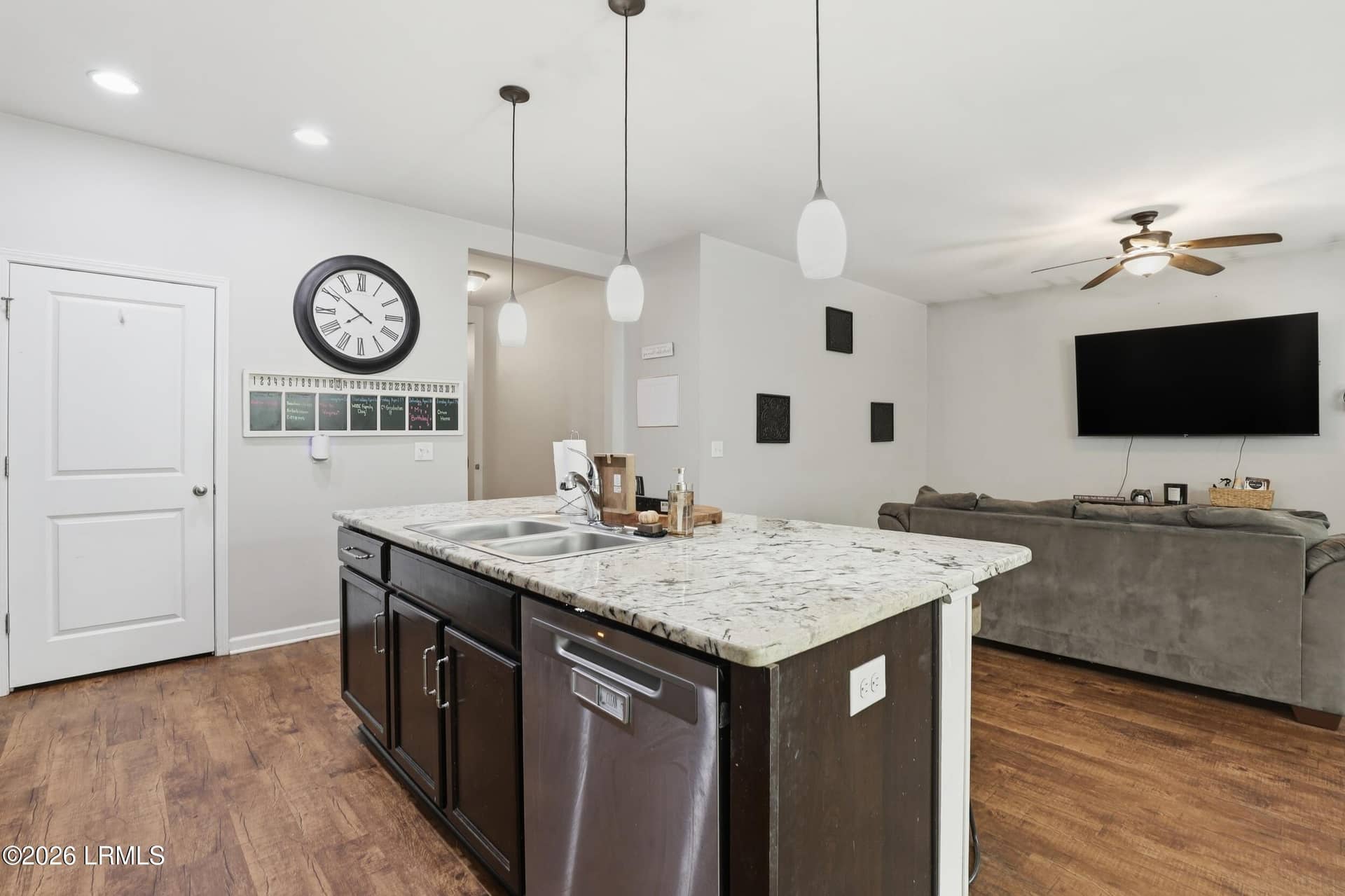 4864 Breeze Way, Beaufort, SC 29907 — photo 6 of 37