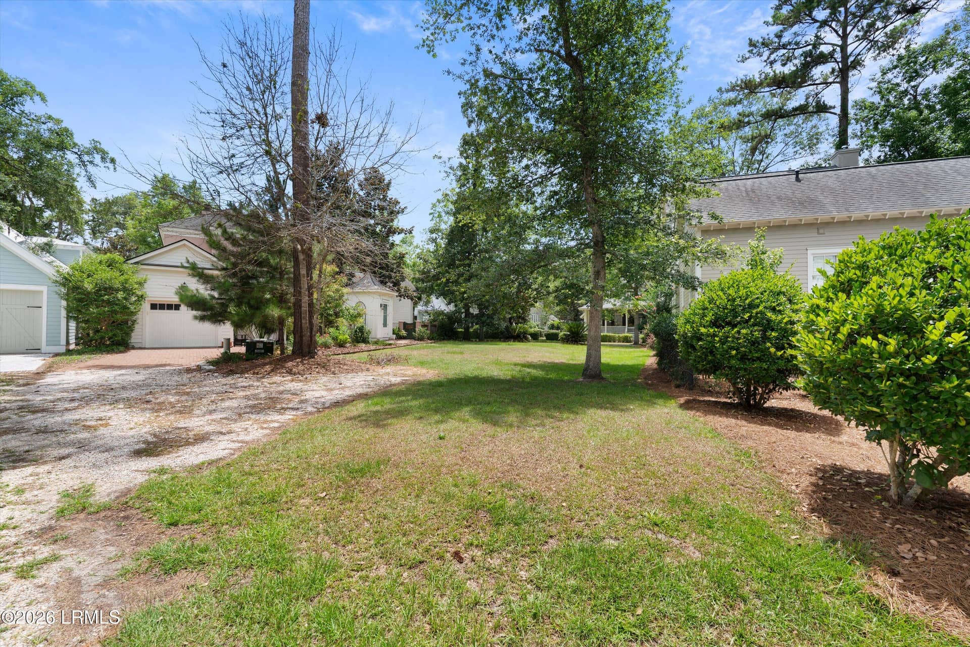 5 Bishop Road, Beaufort, SC 29906 — photo 9 of 29
