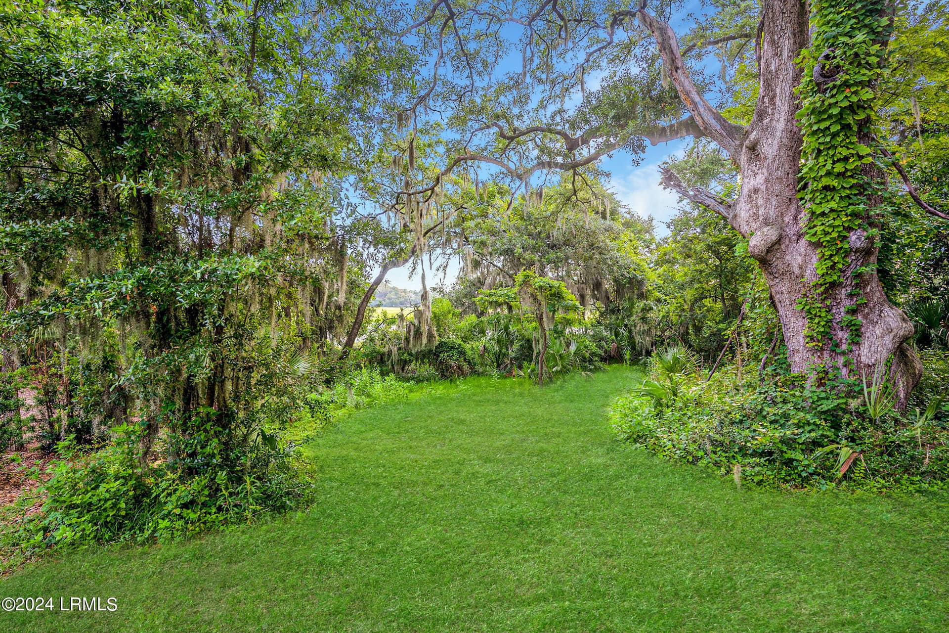 2 Creeks End Lane, Beaufort, SC 29902 — photo 15 of 34