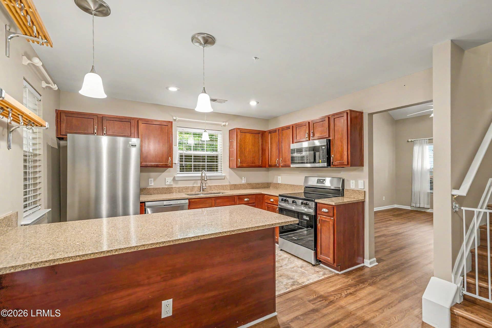 212 North Circle, Bluffton, SC 29910 — photo 9 of 40