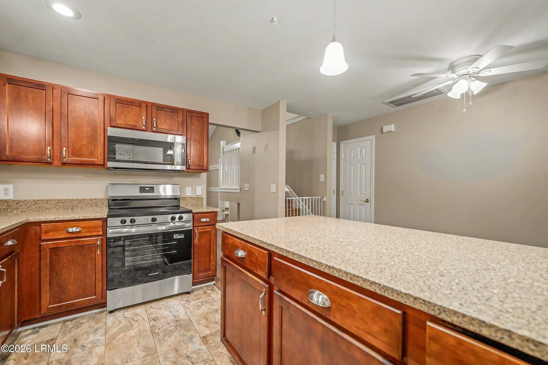 212 North Circle, Bluffton, SC 29910 — photo 10 of 40