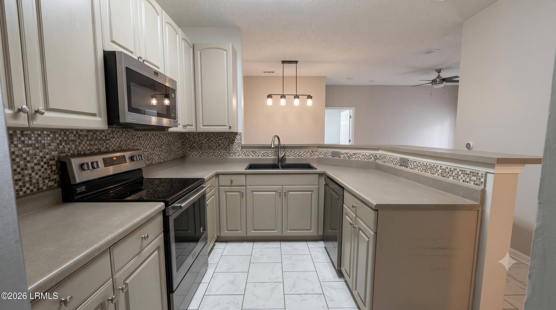 100 Kensington Boulevard 1106, Bluffton, SC 29910 — photo 15 of 21