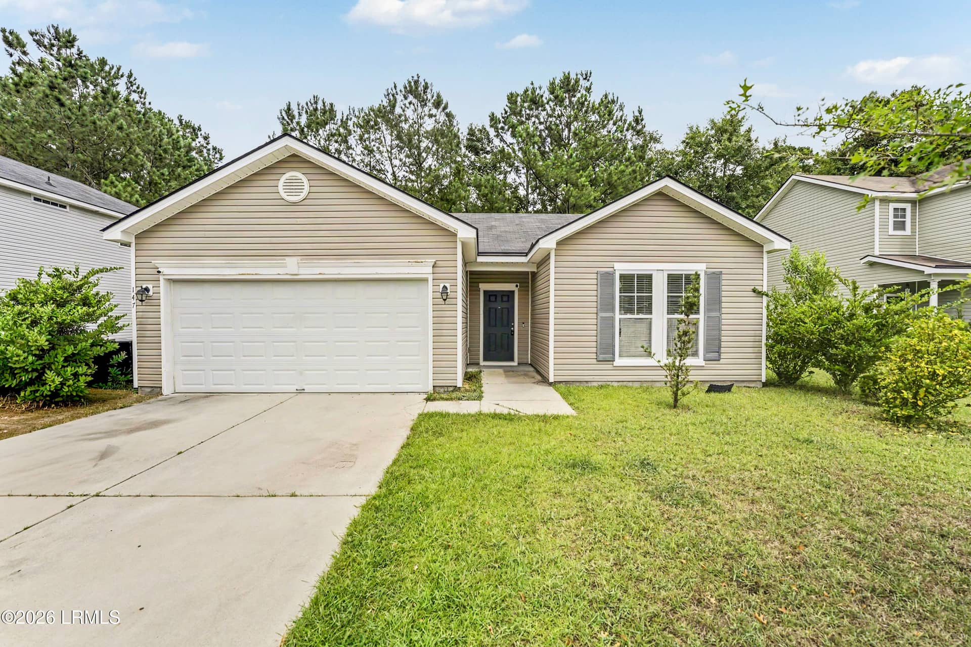 147 Okatie Park Circle E, Ridgeland, SC 29936 — photo 2 of 35