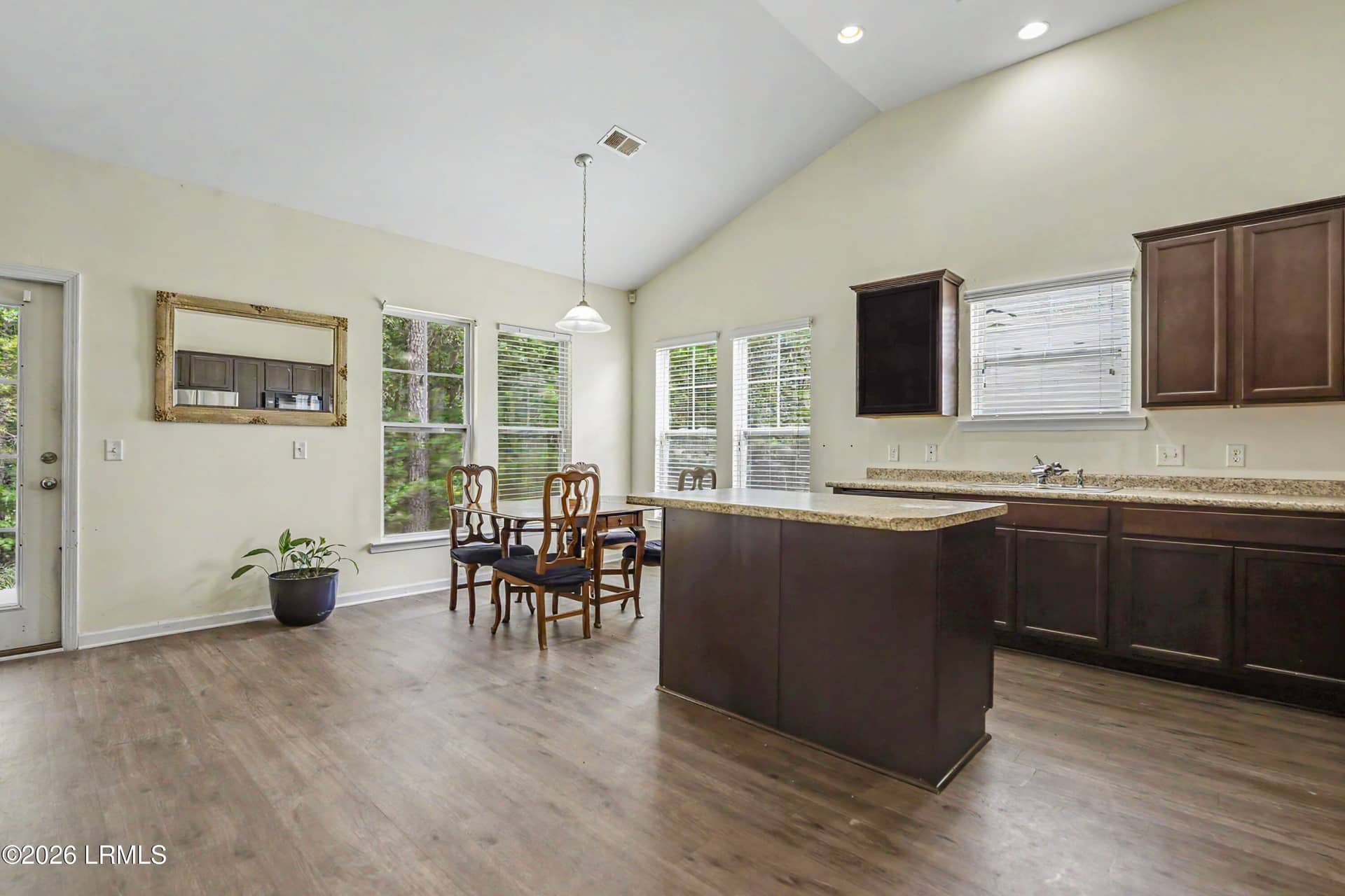 147 Okatie Park Circle E, Ridgeland, SC 29936 — photo 9 of 35