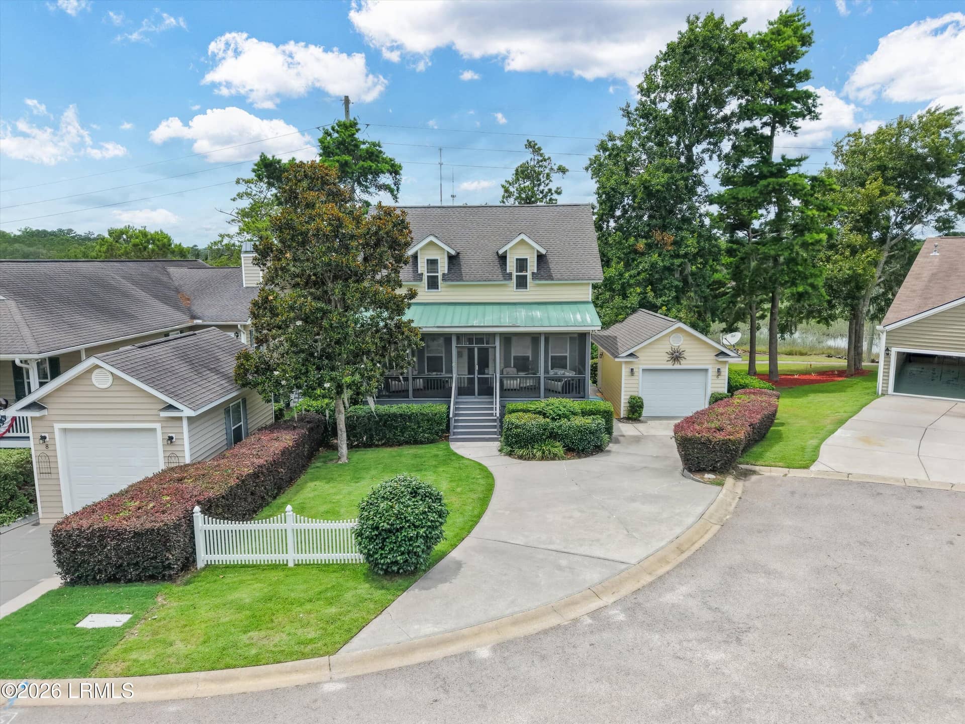 6 White Pond Boulevard, Beaufort, SC 29902 — photo 3 of 41