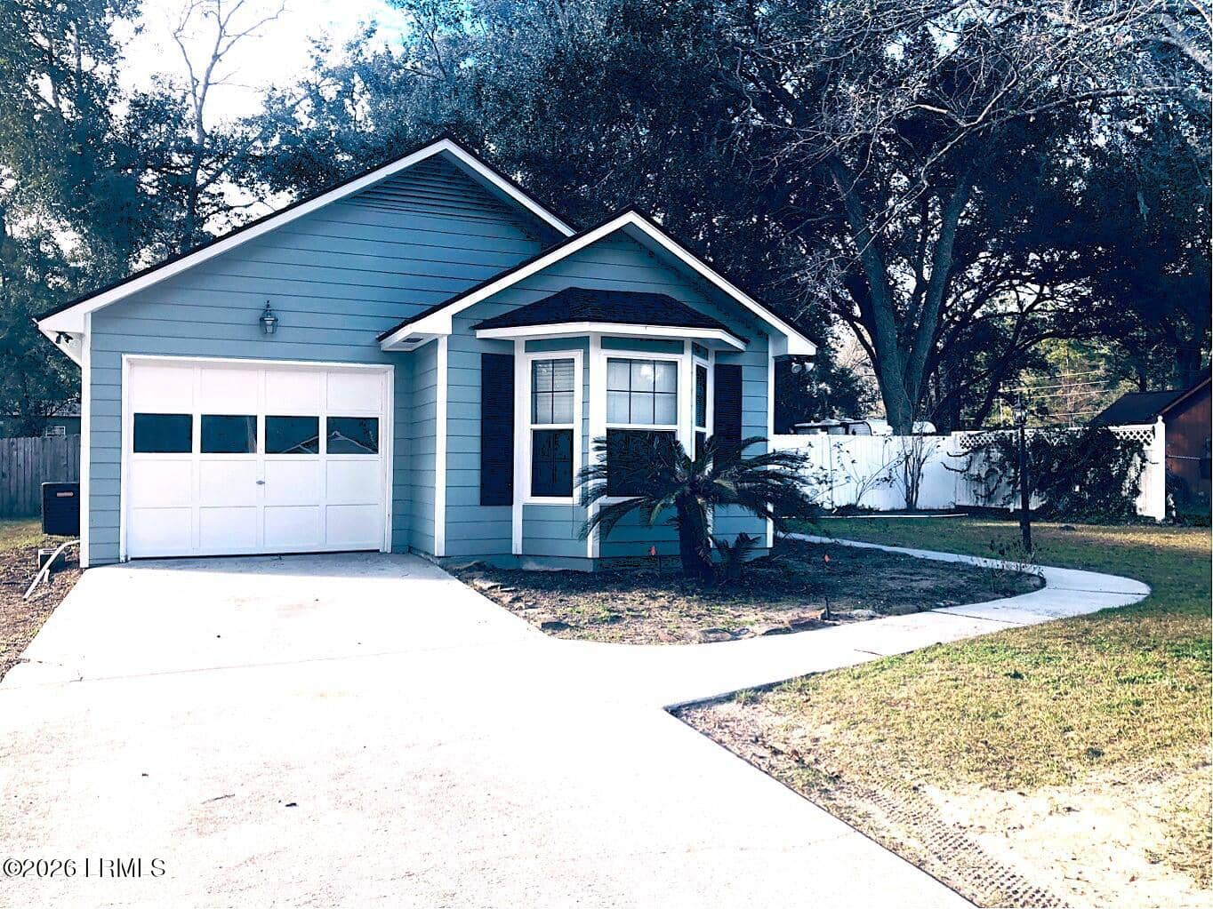 8 Burlington Land Road, Beaufort, SC 29906
