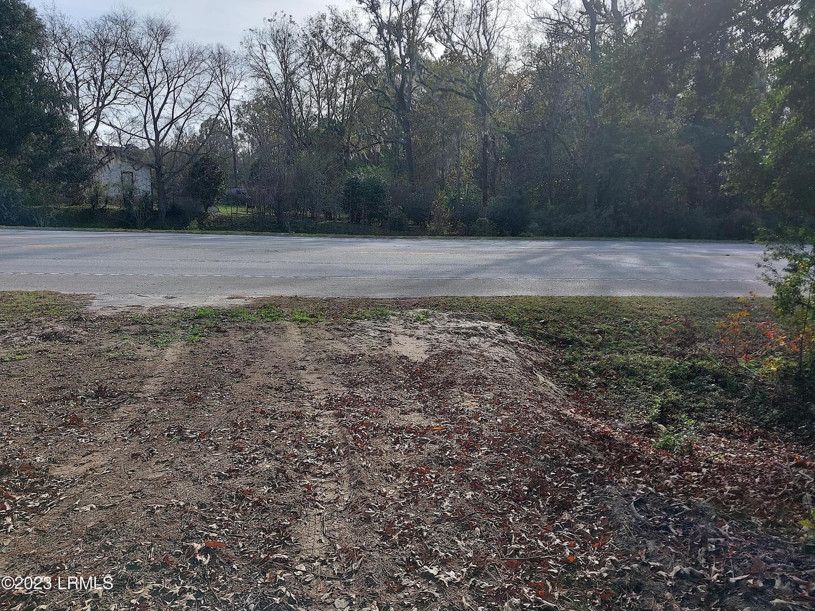 670 Robert Smalls Parkway, Beaufort, SC 29906 — photo 1 of 9