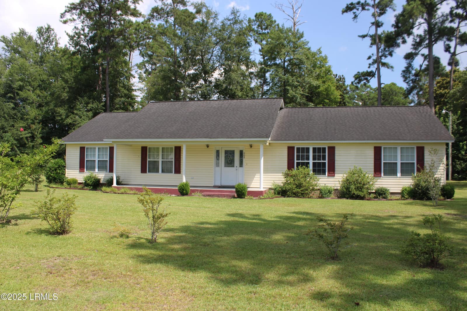 609 Ashley Drive, Hampton, SC 29924 — photo 1 of 17