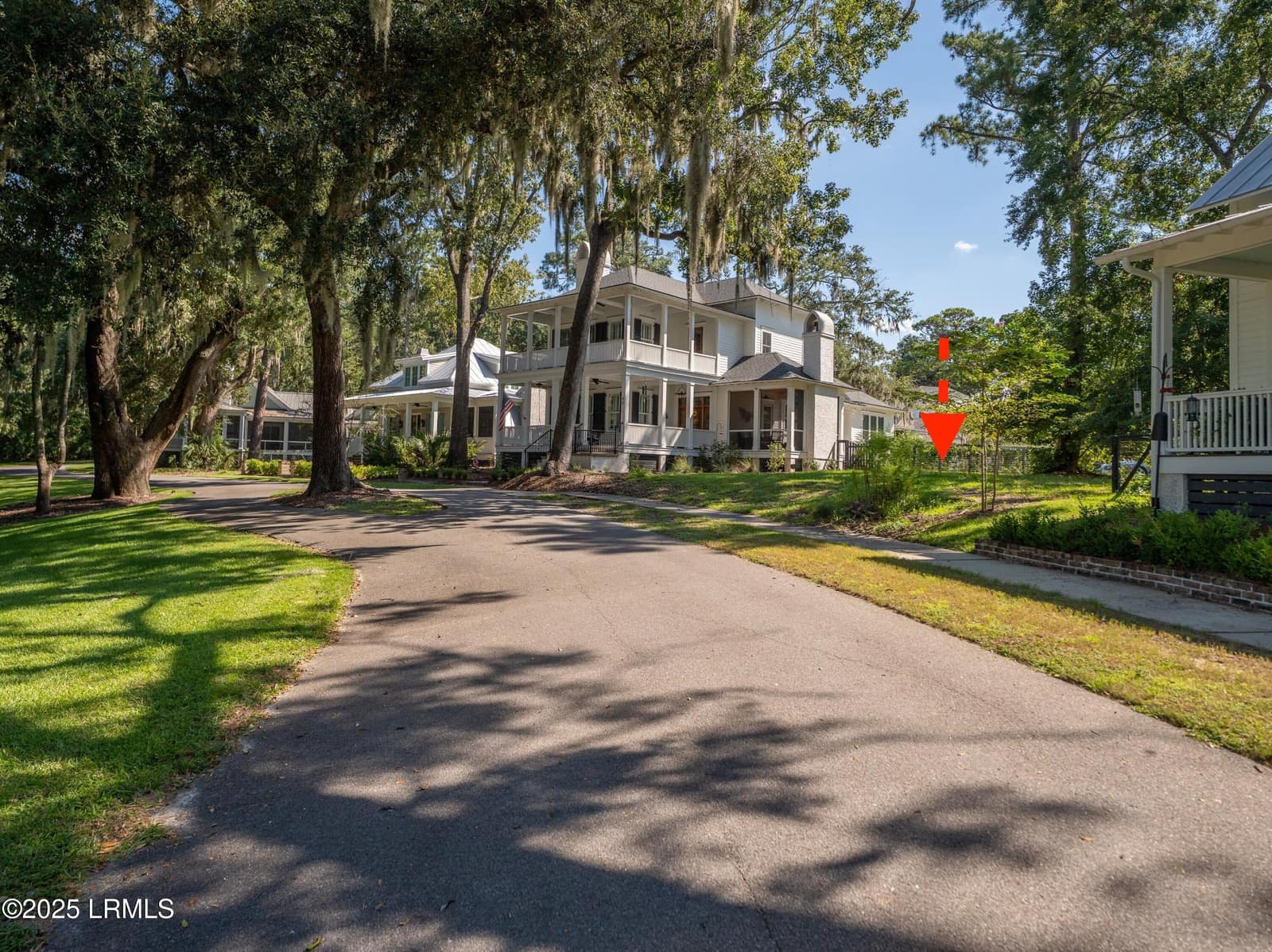 38 W Haven, Beaufort, SC 29906 — photo 1 of 31