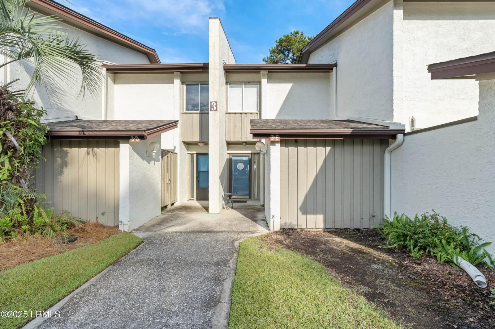 3 Marsh Harbor Drive E, Beaufort, SC 29907 — photo 1 of 23