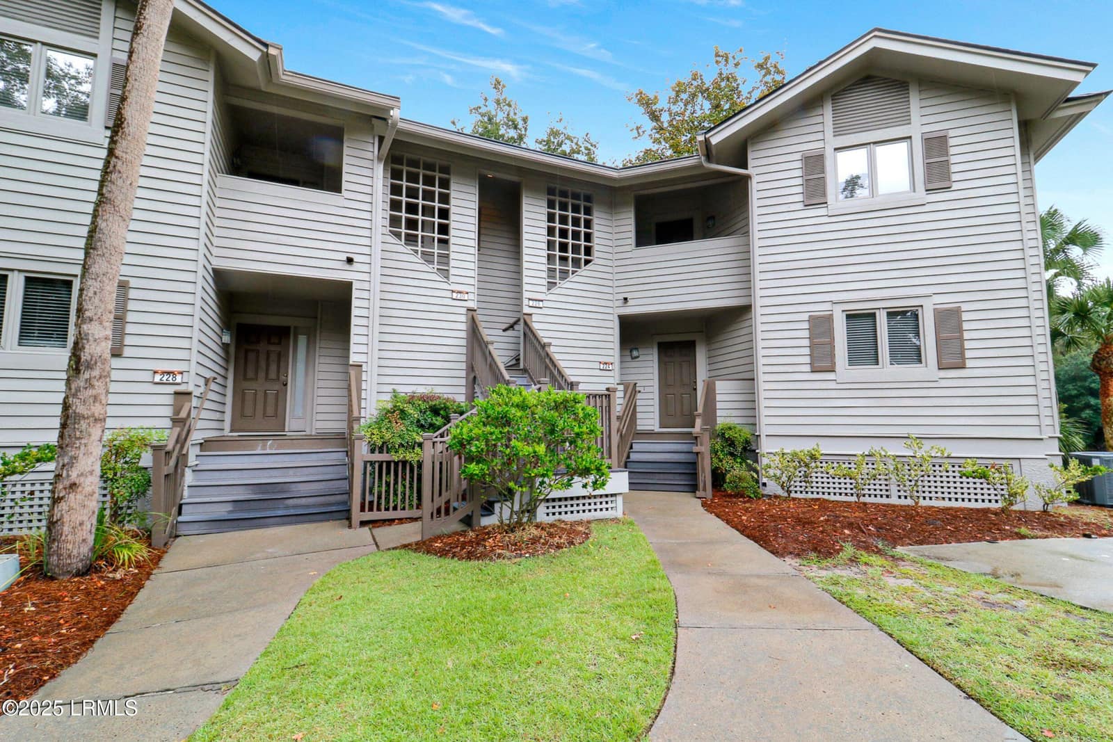 55 Barcelona Road 226-1, Hilton Head Island, SC 29928 — photo 1 of 35