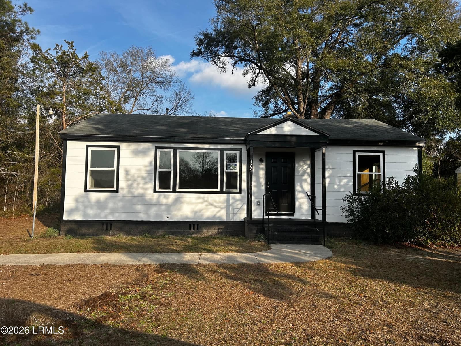 169 Lawton Drive, Allendale, SC 29810 — photo 1 of 16