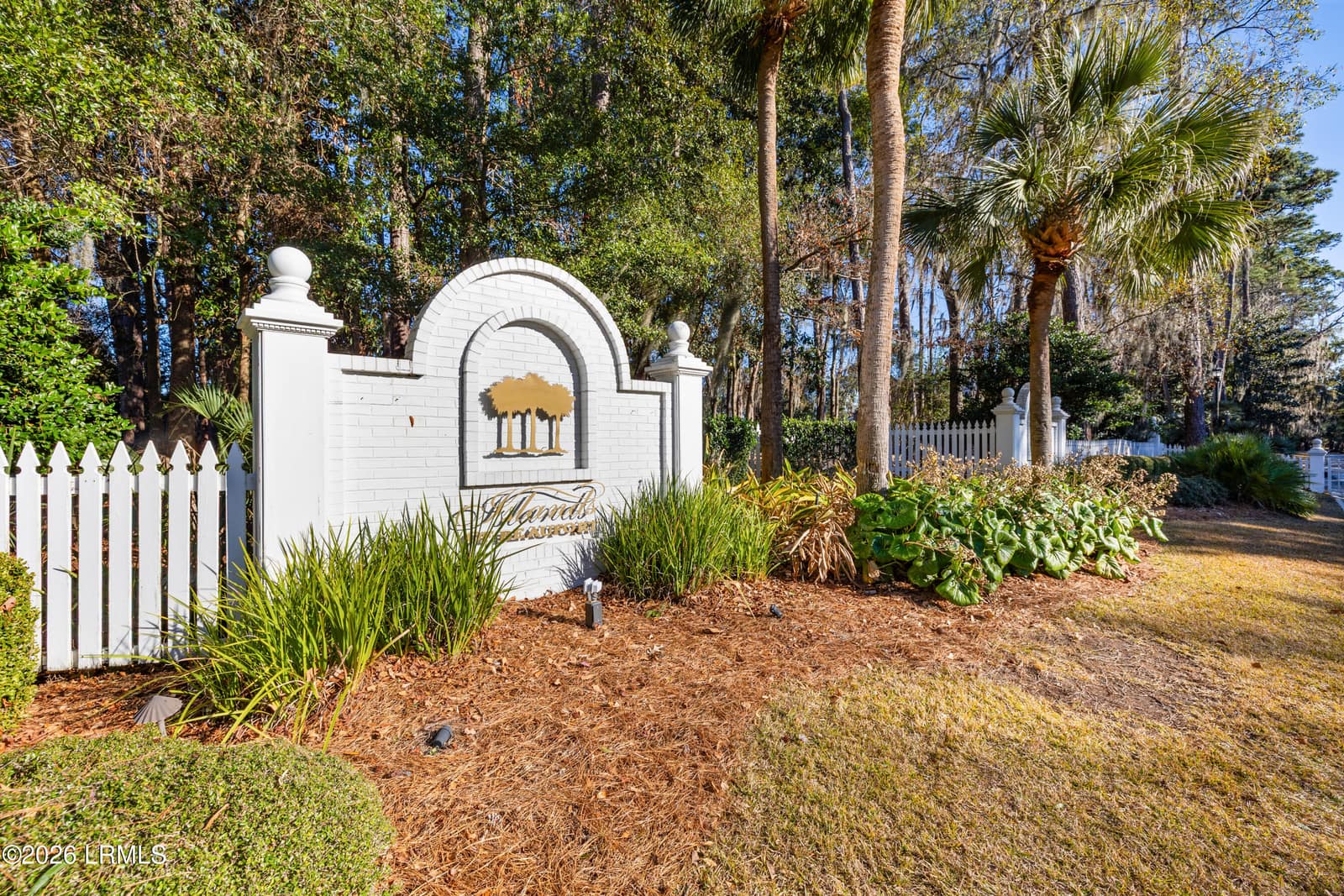 109 Palmetto Place, Beaufort, SC 29902 — photo 1 of 18