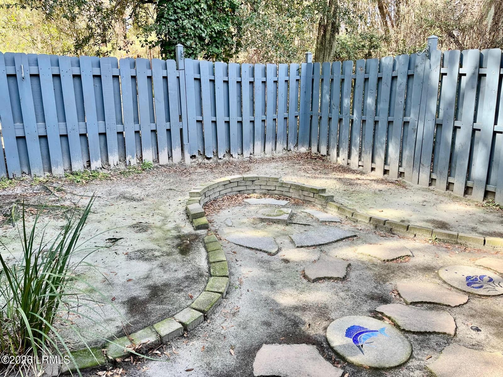 8 Battery Lane, Beaufort, SC 29902 — photo 1 of 31