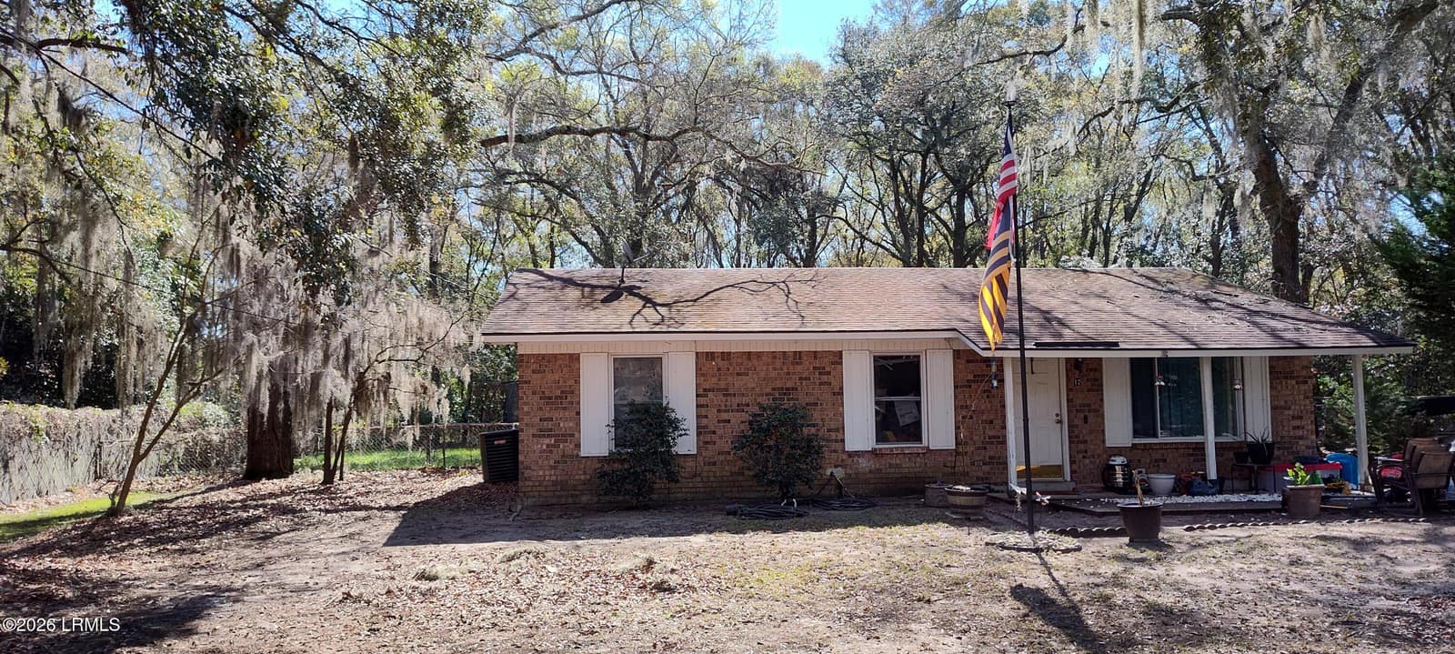 12 Bent Oak Road, Beaufort, SC 29907 — photo 1 of 13