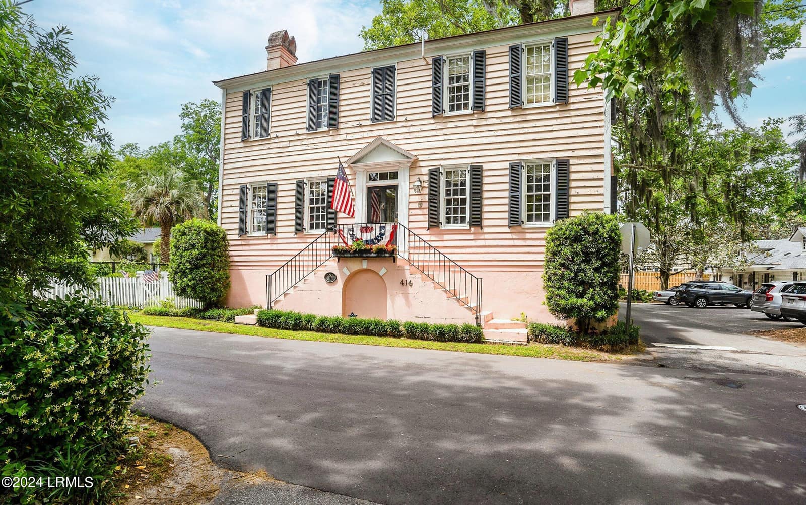 414 New Street, Beaufort, SC 29902 — photo 1 of 27