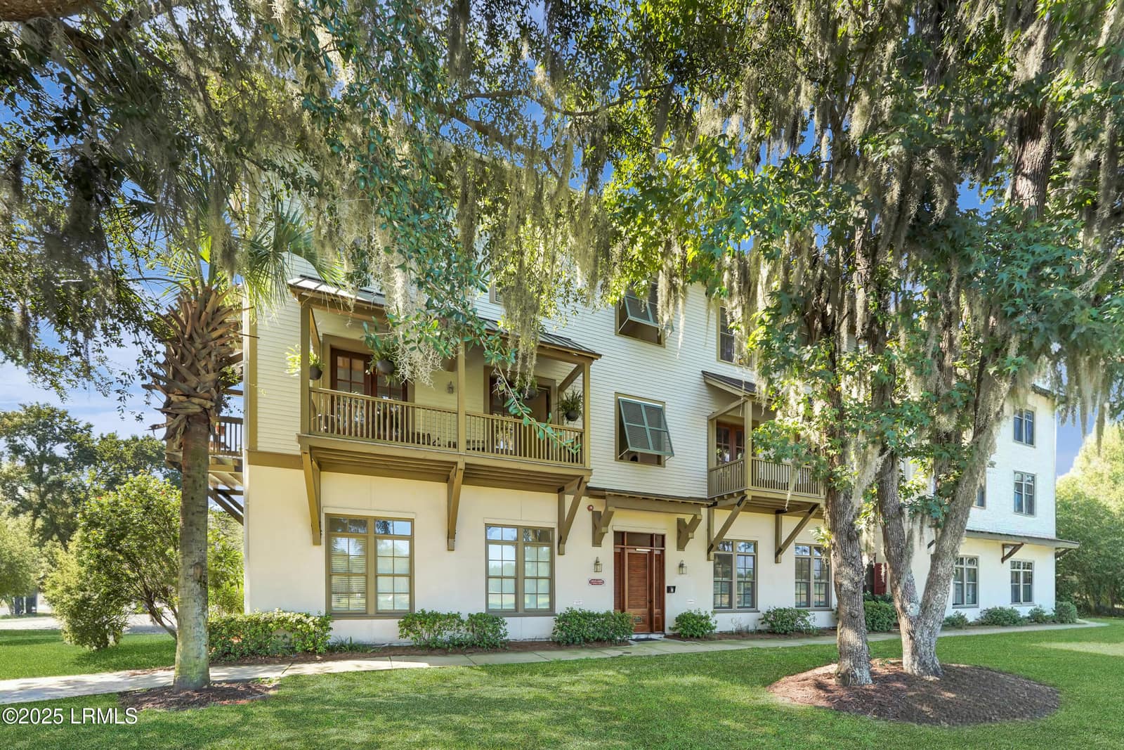 154 Cherokee Farms Road 3b, Beaufort, SC 29906 — photo 1 of 49