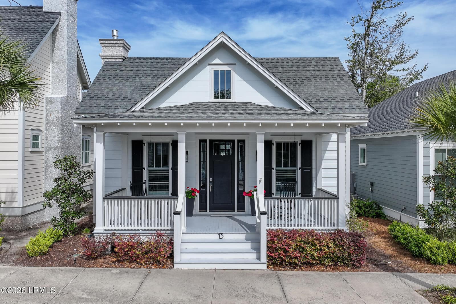 13 Hamlet Row, Beaufort, SC 29906 — photo 1 of 42