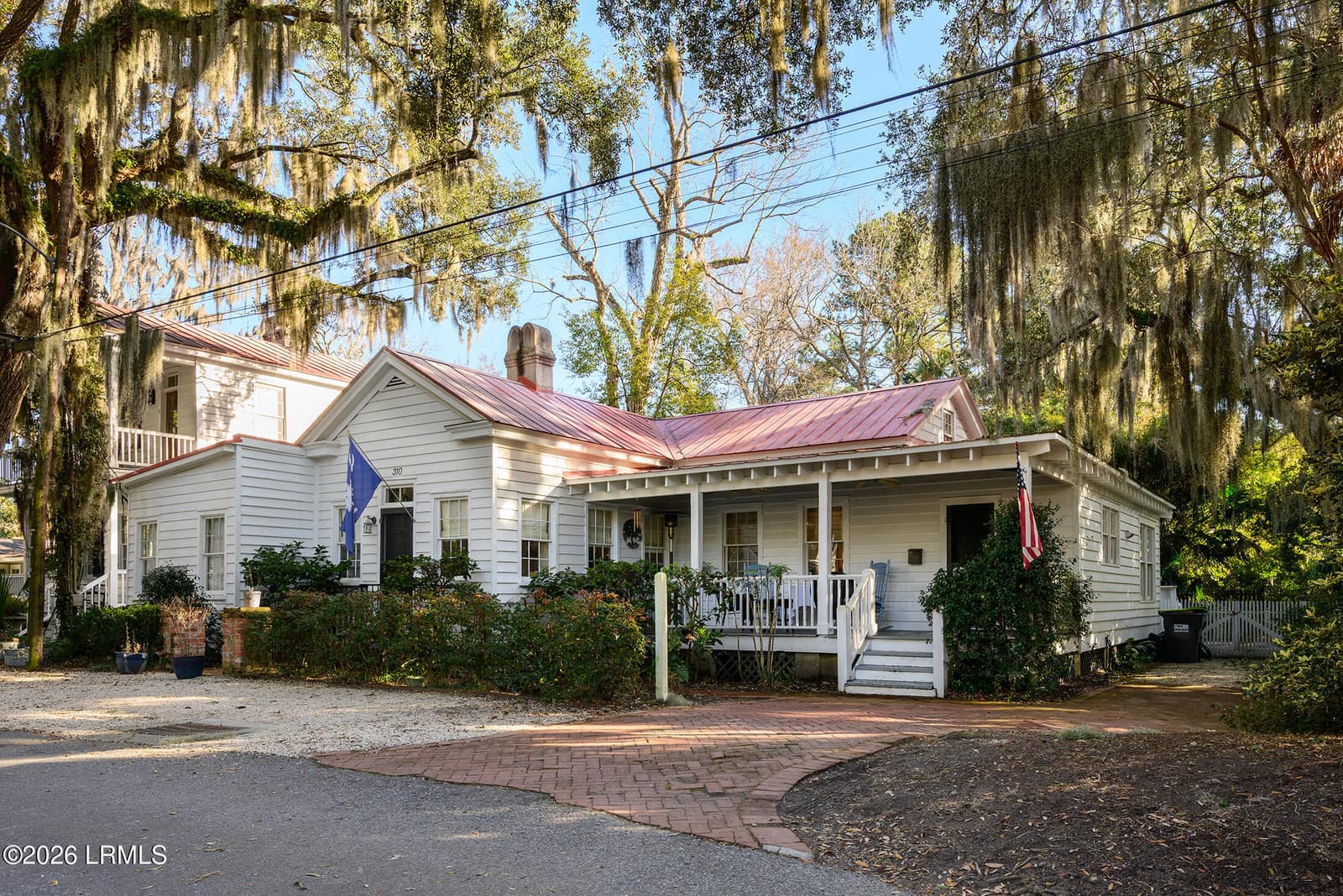 310 Hancock Street, Beaufort, SC 29902 — photo 1 of 59