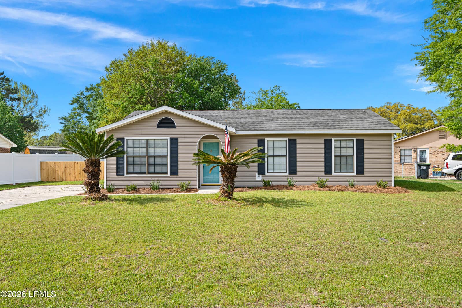 14 Quail Ridge Circle N, Beaufort, SC 29906 — photo 1 of 44