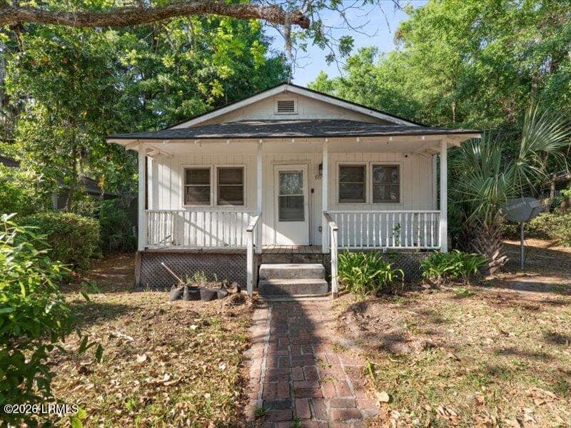 1919 Duke Street, Beaufort, SC 29902 — photo 1 of 29