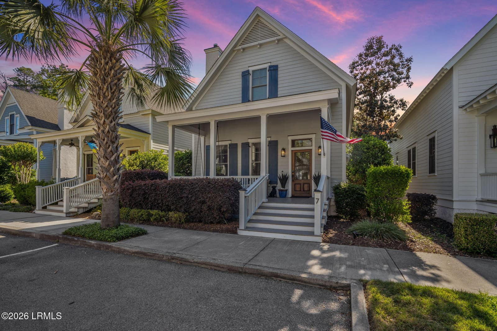 7 Canton Row, Beaufort, SC 29906 — photo 1 of 67