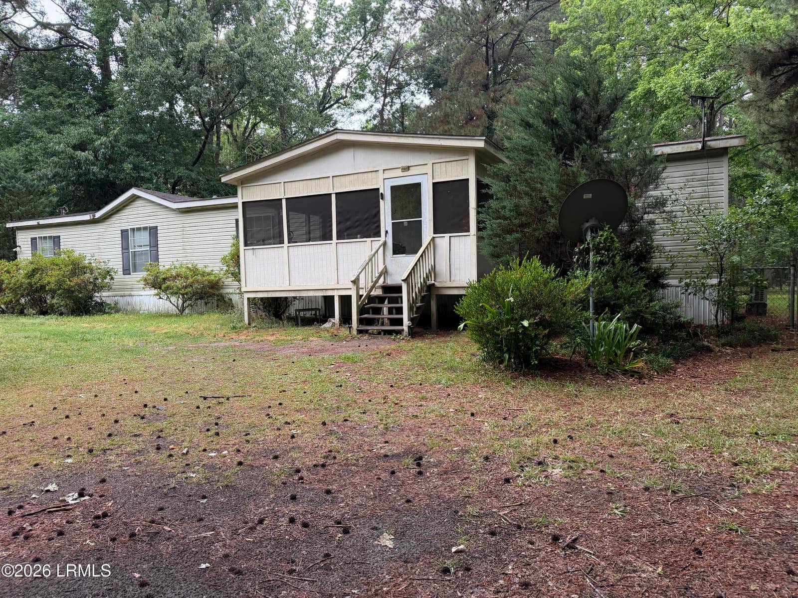 185 Stanley Road, Beaufort, SC 29906 — photo 1 of 36