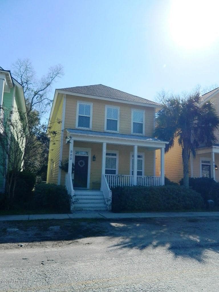 905 12th Street, Port Royal, SC 29935 — photo 1 of 31