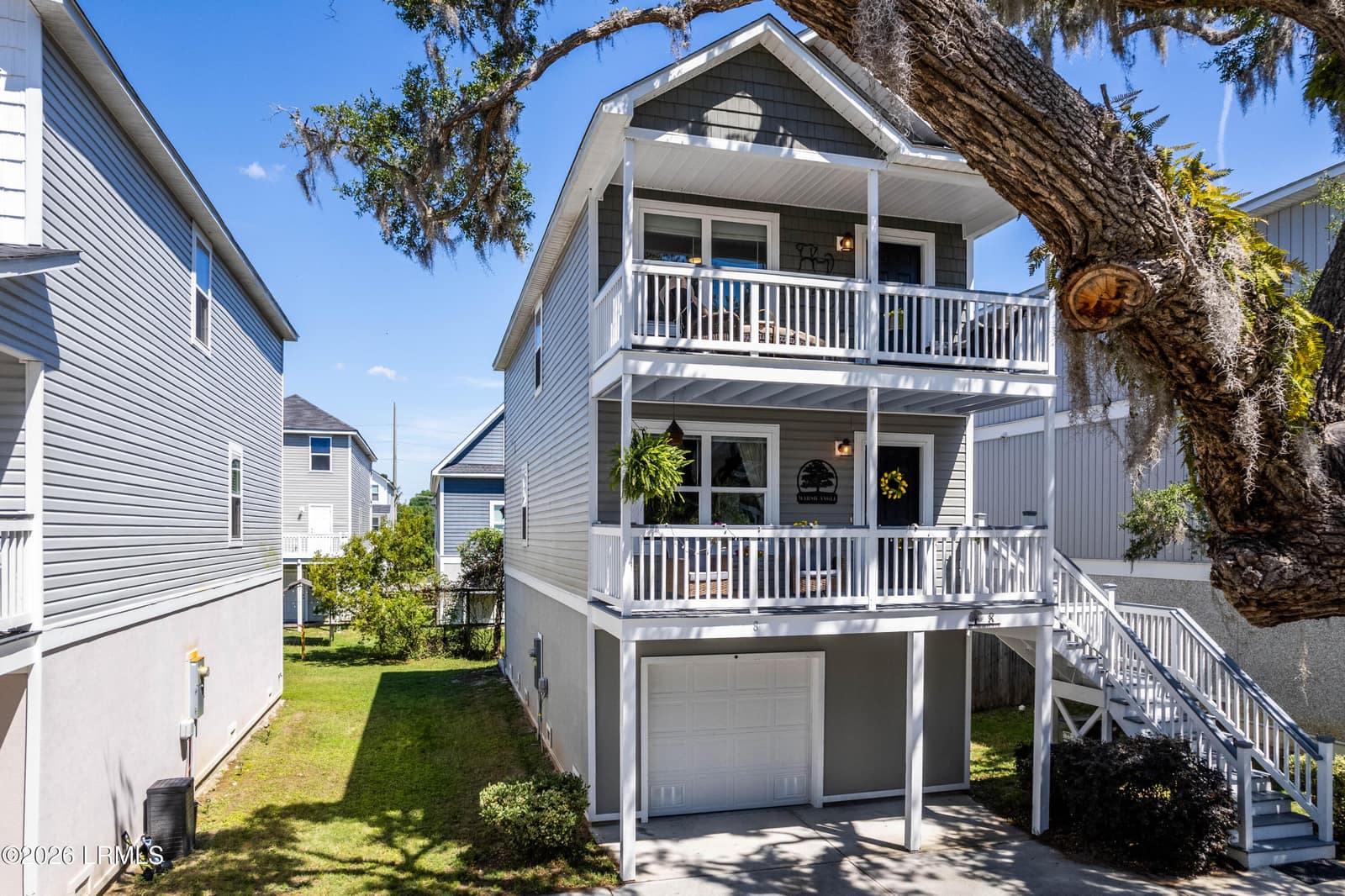 8 Island Breeze Lane, Beaufort, SC 29907 — photo 1 of 38