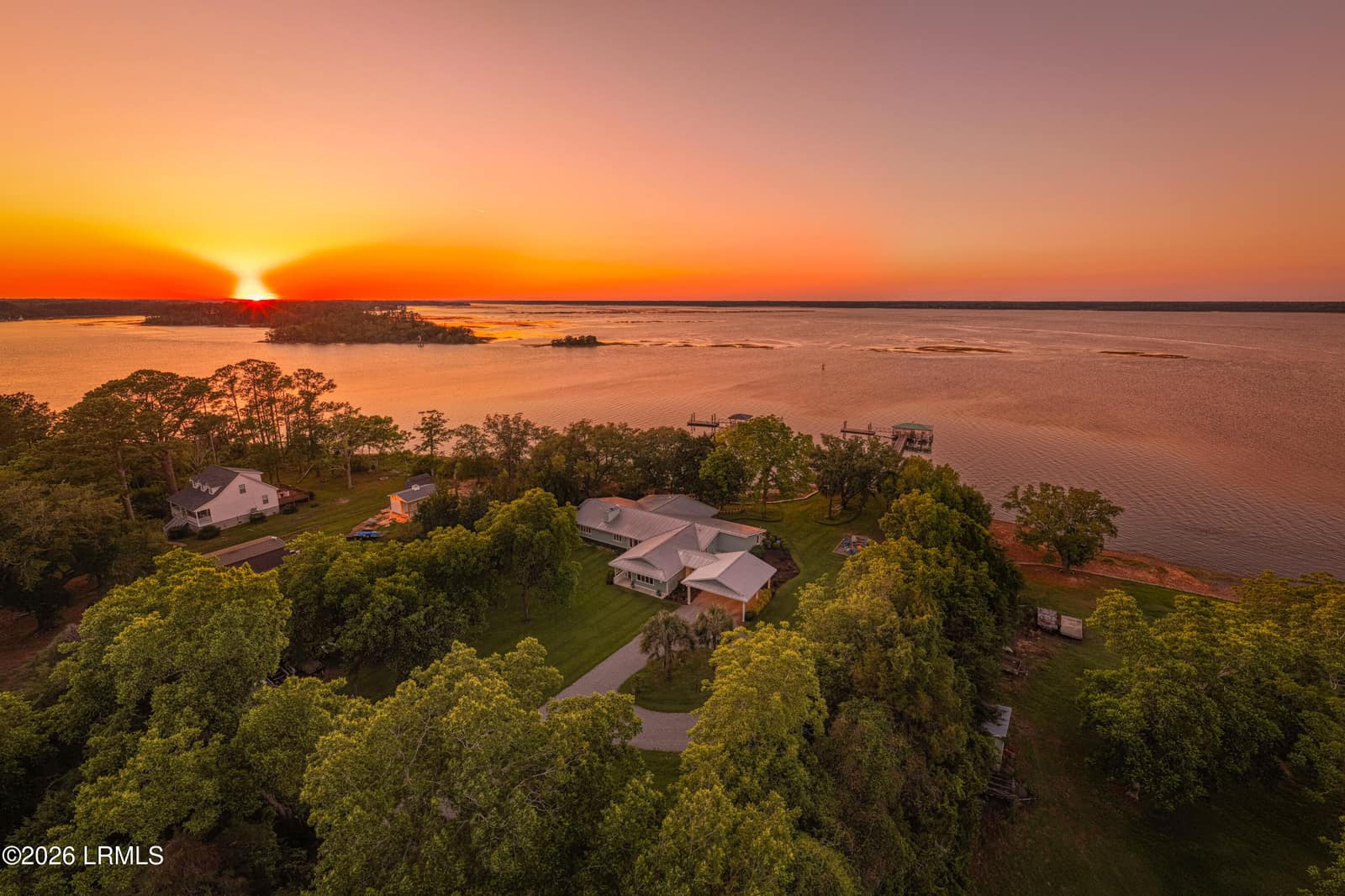 21 Toad Hall, Beaufort, SC 29907 — photo 1 of 57