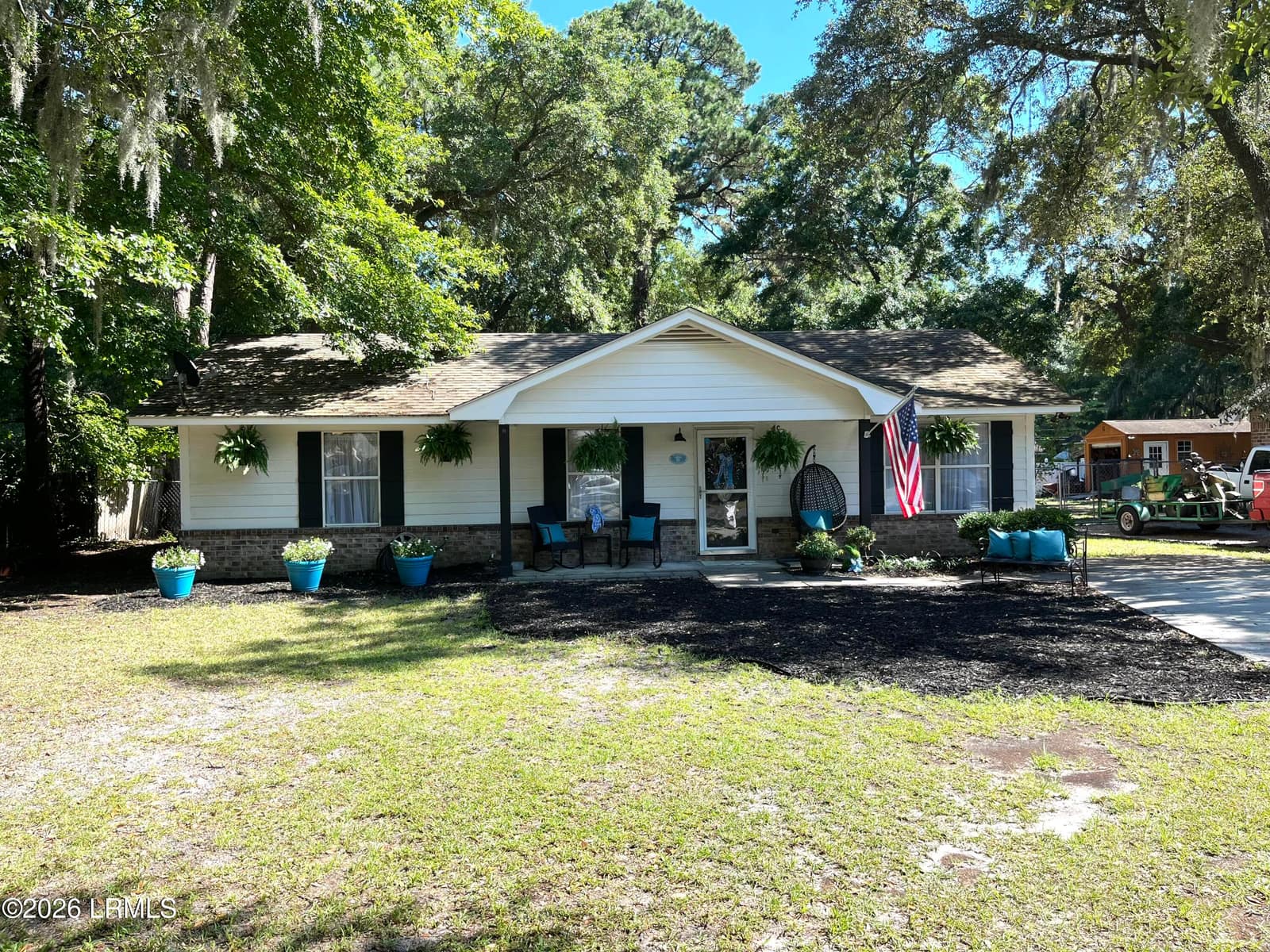 15 Shallowford Downs, Beaufort, SC 29907 — photo 1 of 18
