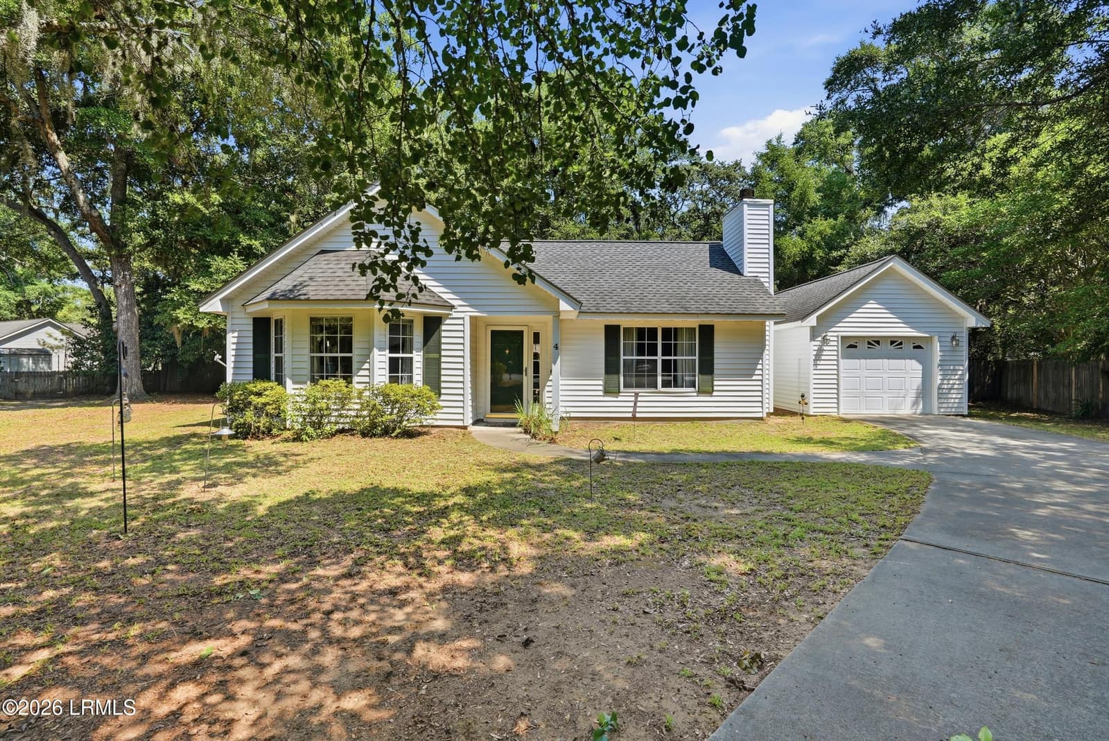 4 Beau Circle, Beaufort, SC 29907 — photo 1 of 29