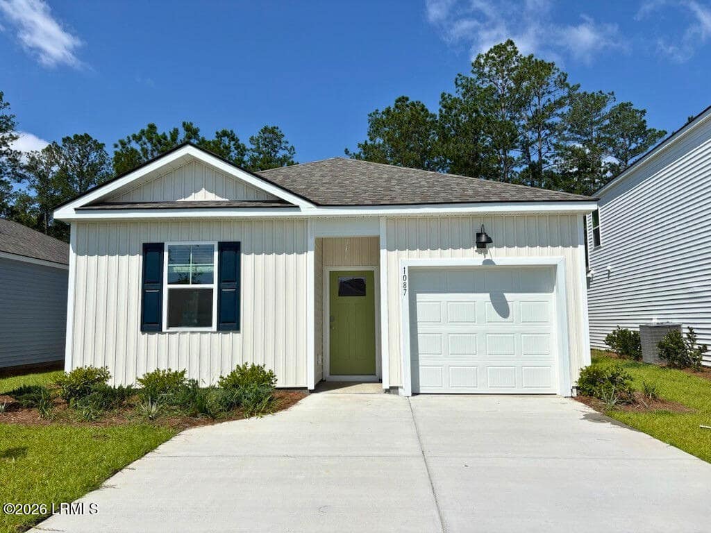 1087 Sanctum Street, Ridgeland, SC 29936 — photo 1 of 36