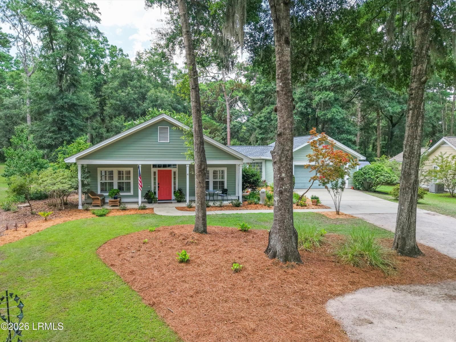 4 Woods Lane, Beaufort, SC 29907 — photo 1 of 39