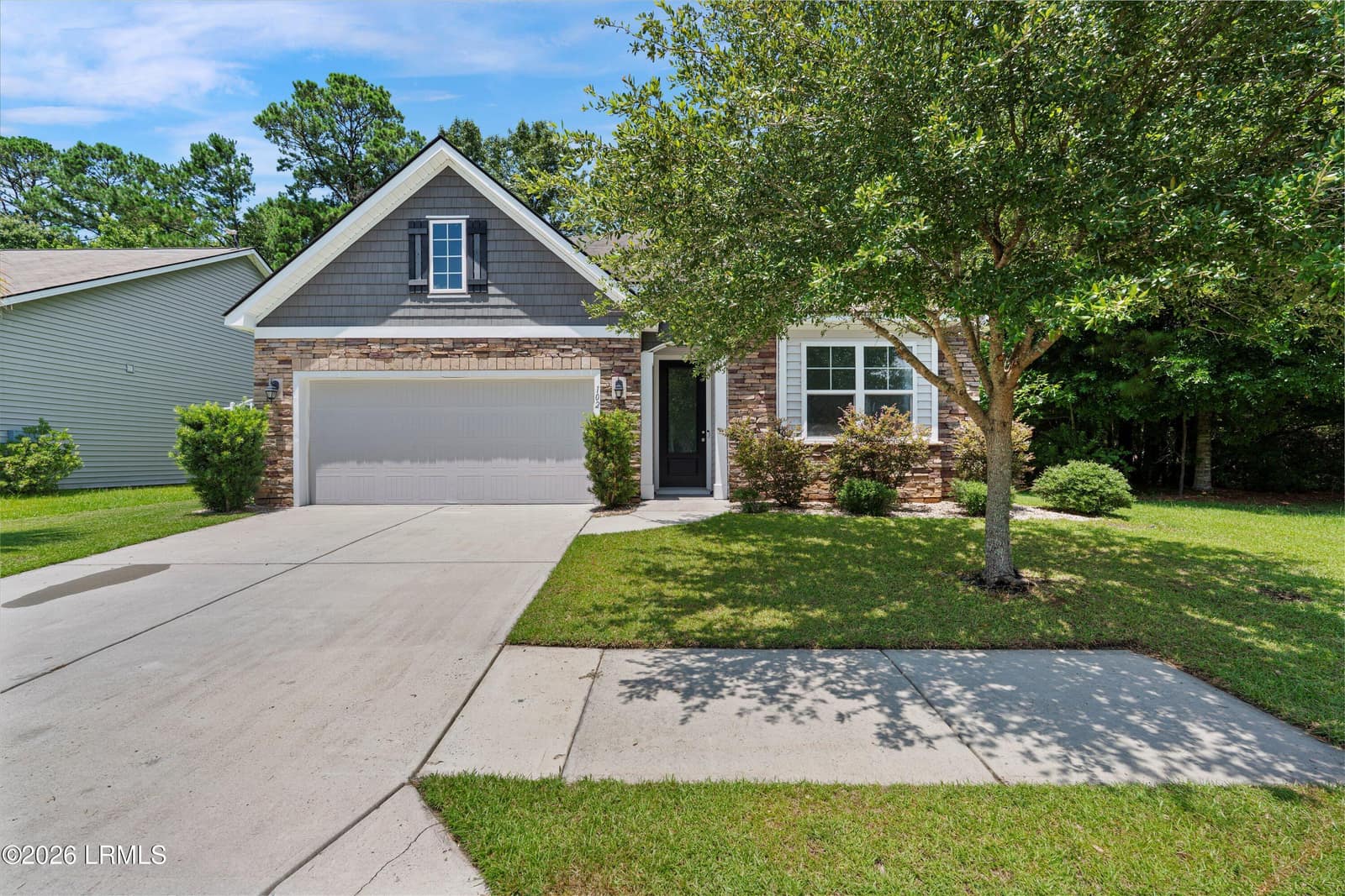 102 Tanners Run, Bluffton, SC 29910 — photo 1 of 26