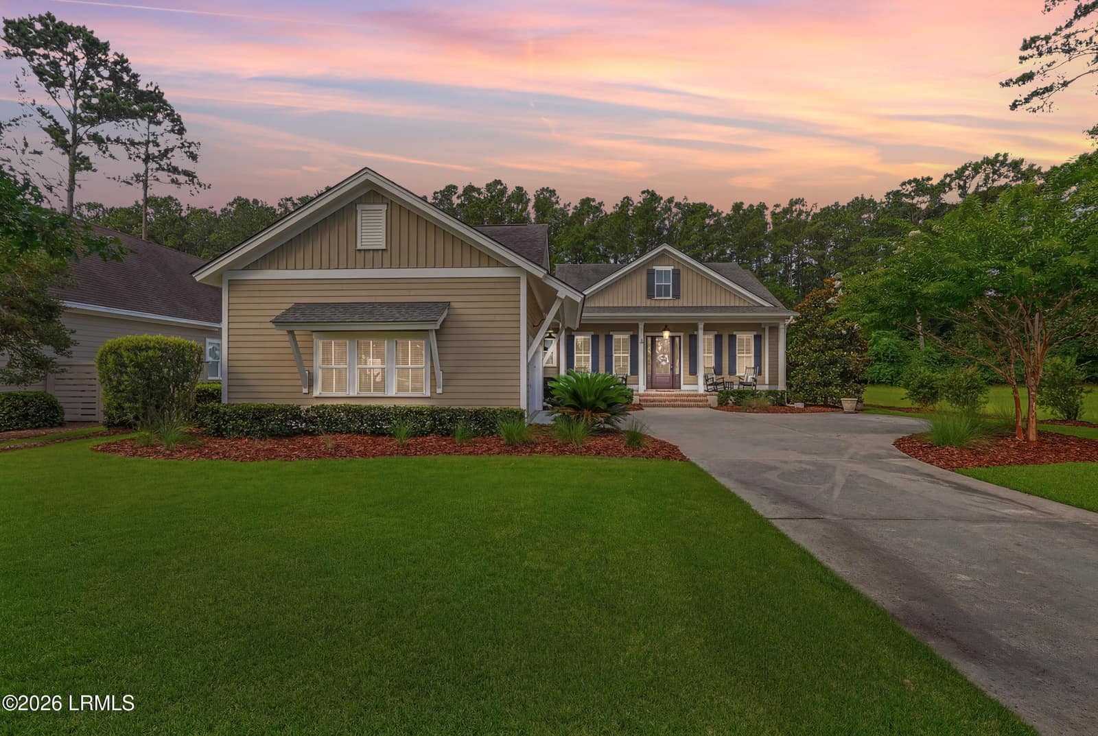 165 Farnsleigh Avenue, Bluffton, SC 29910 — photo 1 of 57