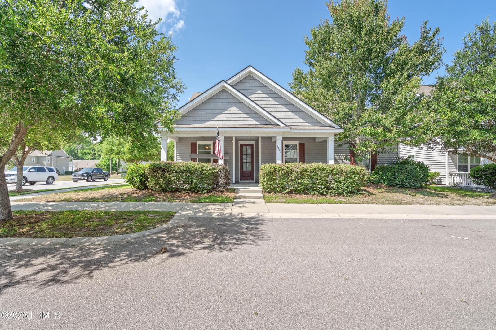 3886 Oyster Bluff Boulevard, Beaufort, SC 29907 — photo 1 of 38