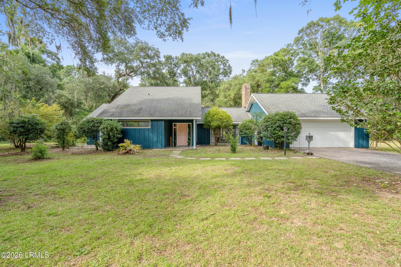 36 Sea Gull Drive, Beaufort, SC 29907 — photo 1 of 46