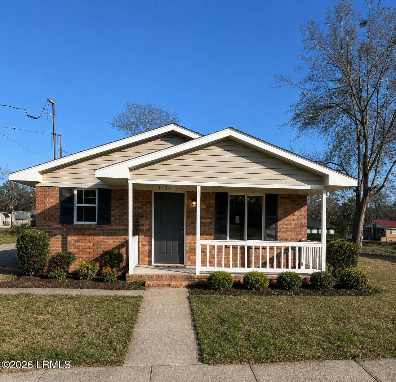 1013 S Sumter Avenue, Fairfax, SC 29827 — photo 1 of 13